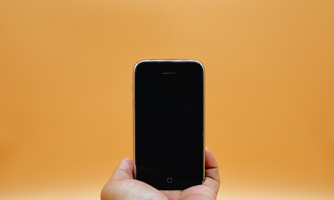 black iPhone 4